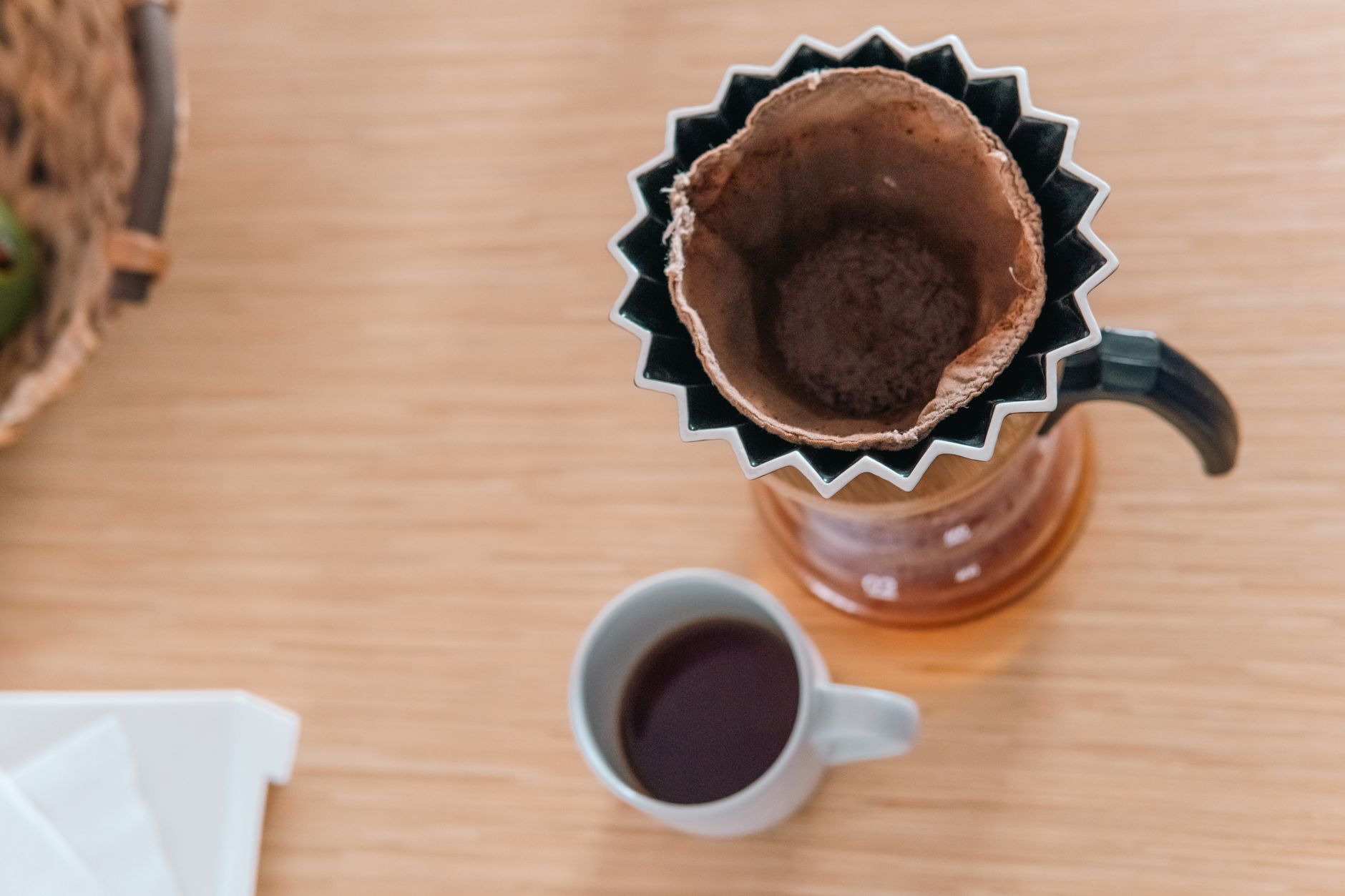 ハンドドリップで淹れるコーヒーのイメージ