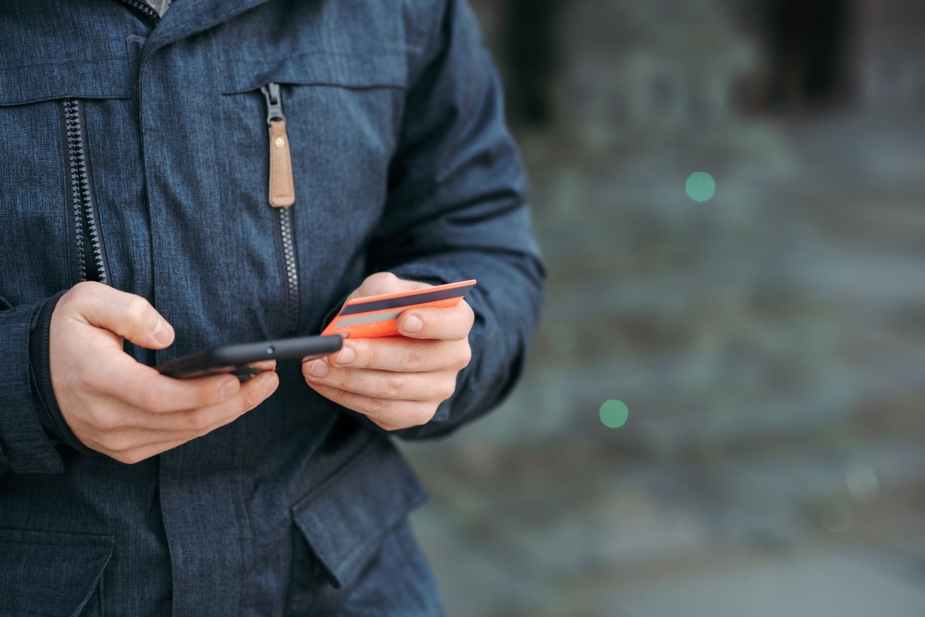 スマホでのオンライン決済イメージ