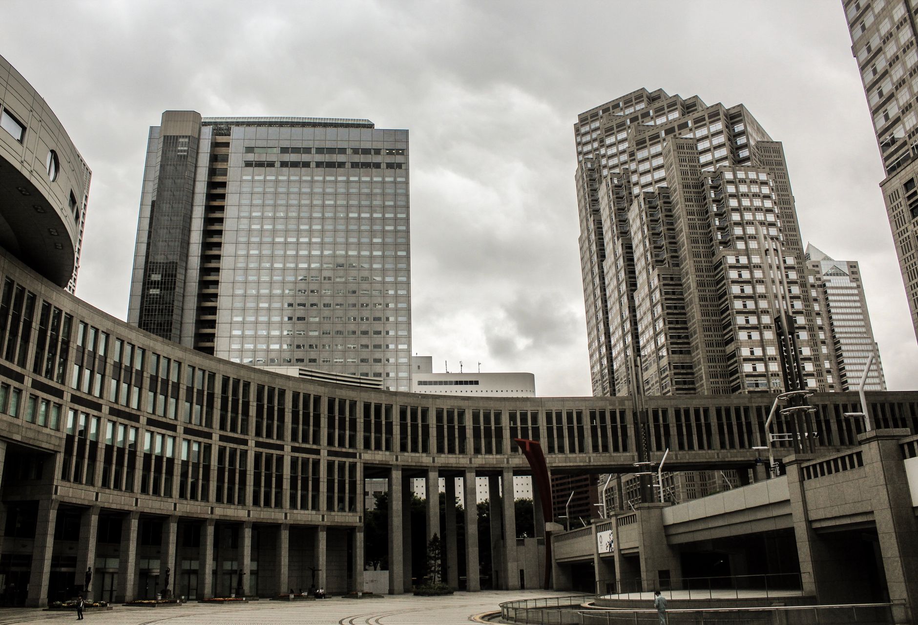 東京の官庁街の建物