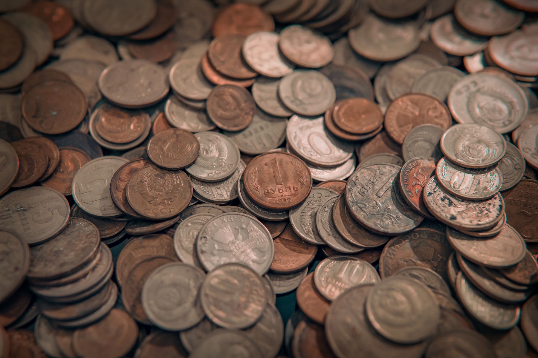 硬貨と料金をイメージした写真