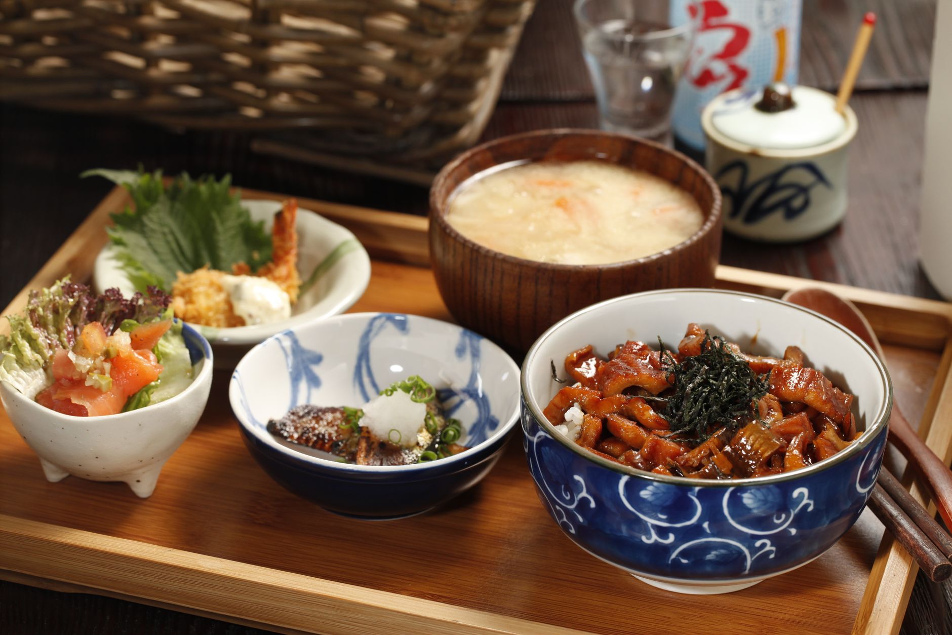 ごはんとまとめ買いの食品