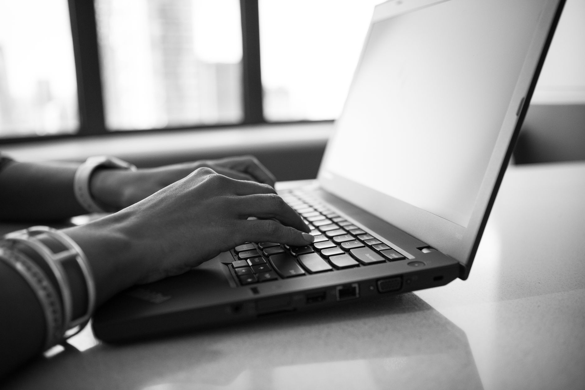 キーボードで入力して設定を確認する