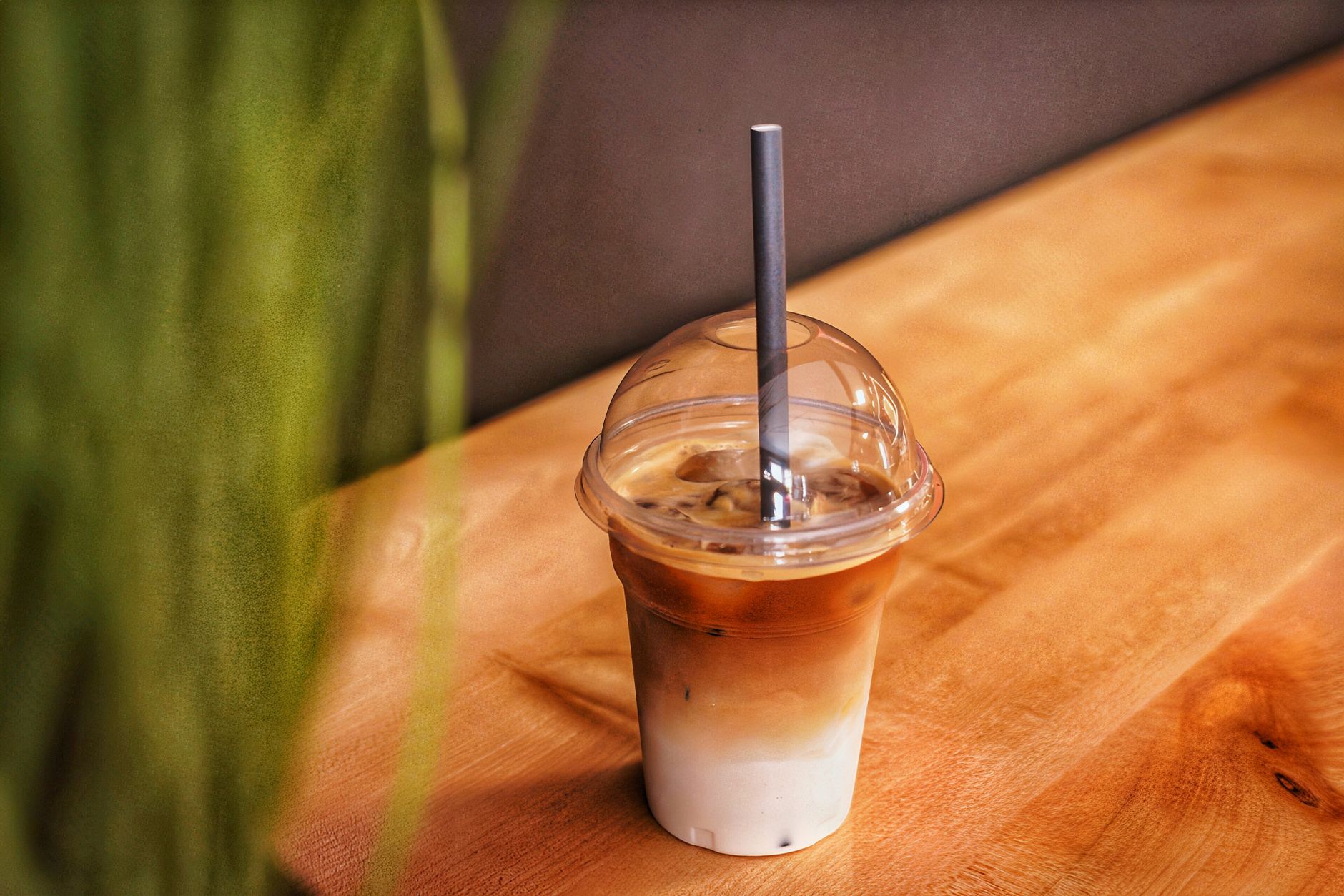 コンビニのカップコーヒーのイメージ