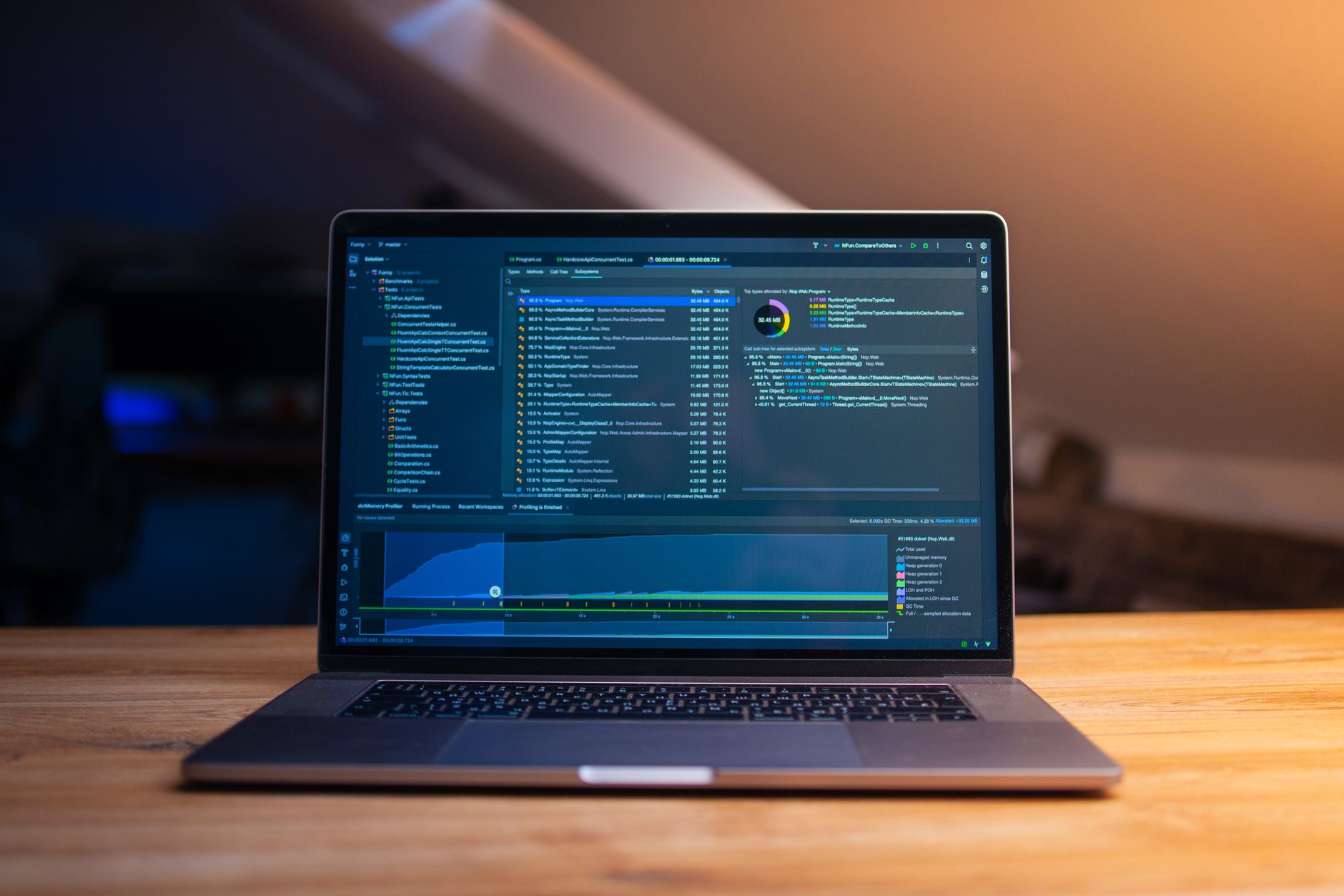 パソコンでアップデートを確認するイメージ